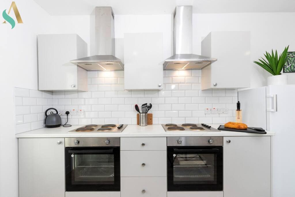 5 Double Bedrooms With Ensuites - Teesside House Tsac Redcar Extérieur photo